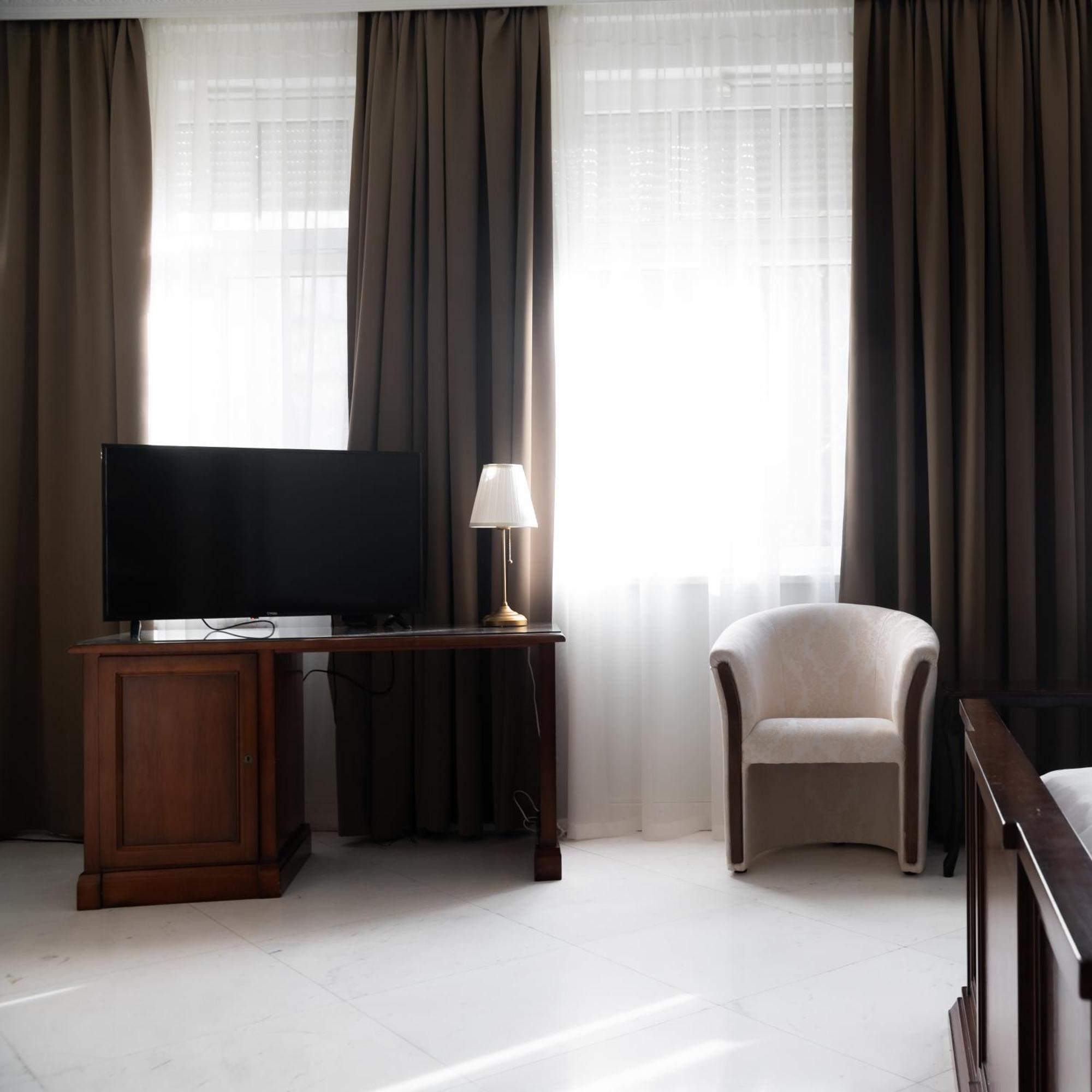 Hotel Jardin 4*