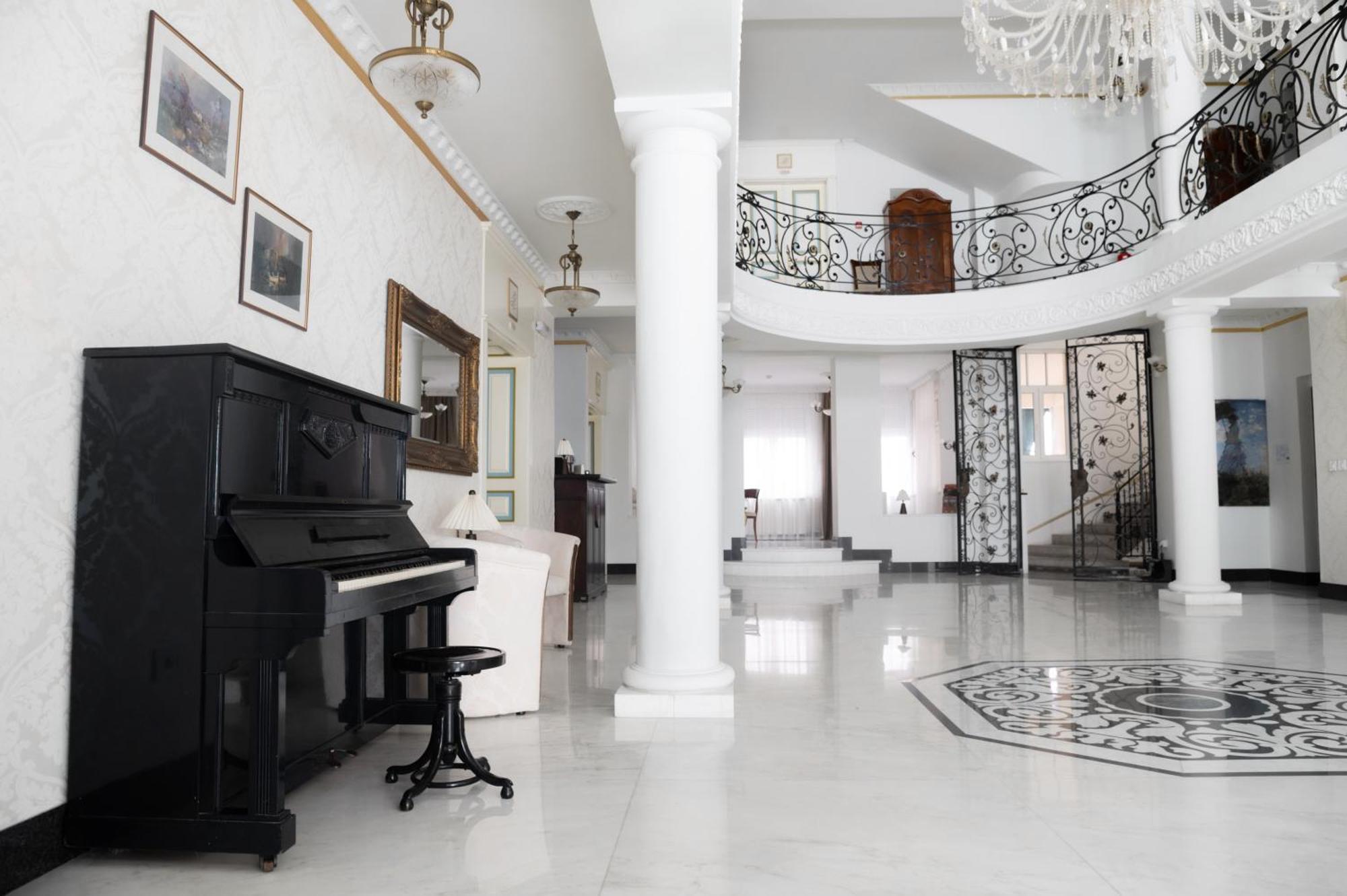 Hotel Jardin 4*